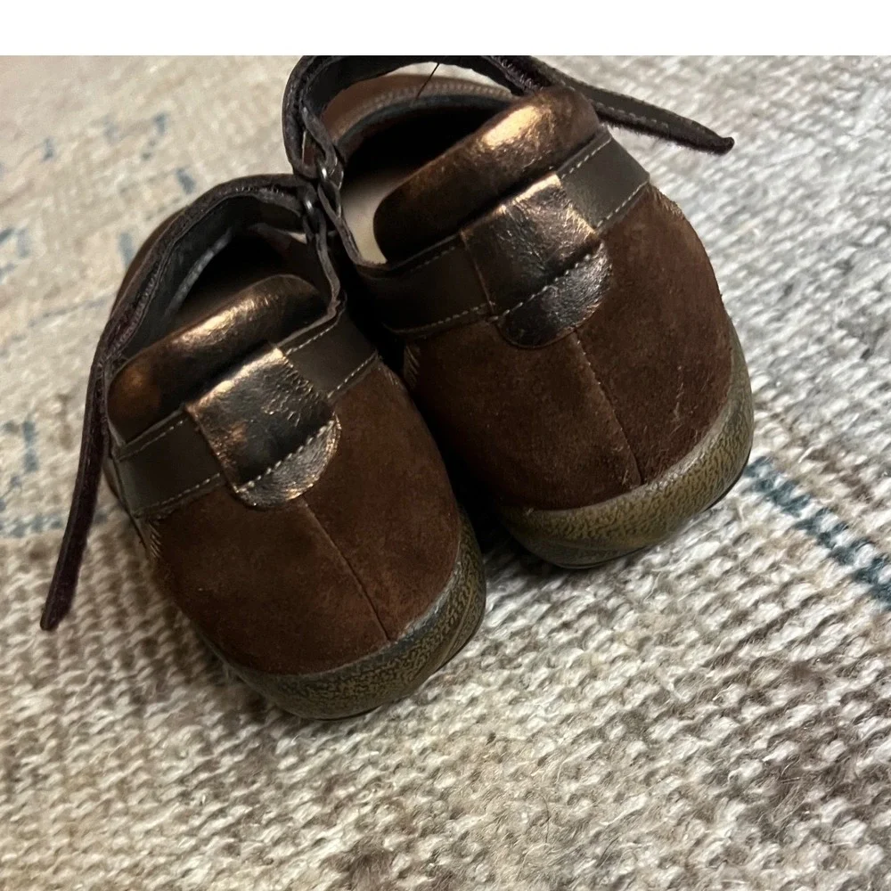 Naot Kirei Mary Jane Flats Brown Suede Metallic Bronze Leather Comfort Shoes 40